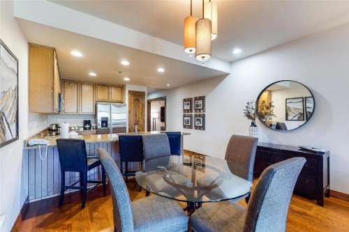 Breckenridge 1 Bedroom Condo at Blue Sky Ski-in Ski-out - image 11