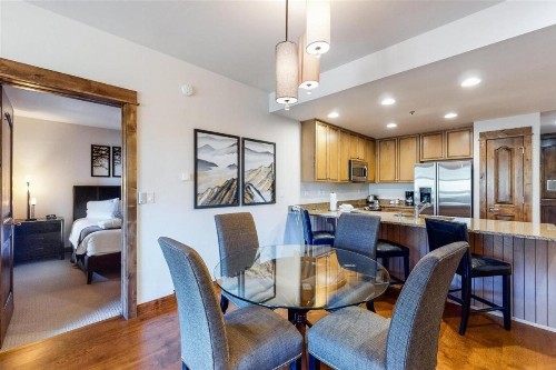 Breckenridge 1 Bedroom Condo at Blue Sky Ski-in Ski-out - image 6