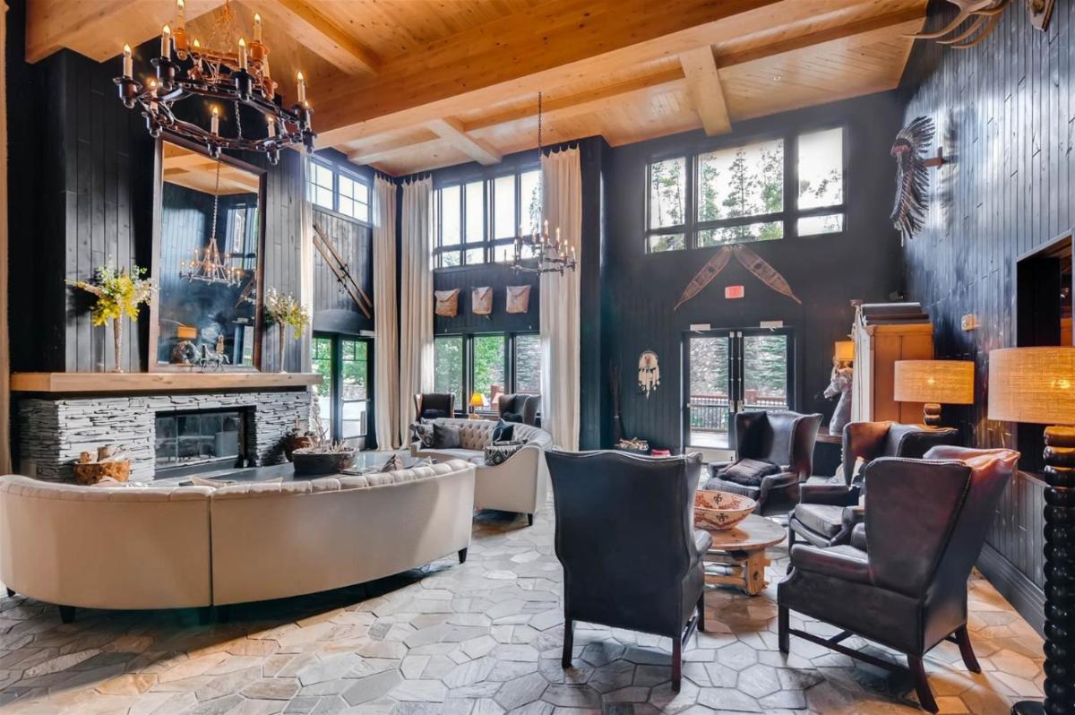 Breckenridge 1 Bedroom Condo at Blue Sky Ski-in Ski-out - image 7