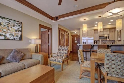 Breckenridge 1 Bedroom Condo at One Ski Hill Ski-in Ski-out concierge servies - image 17