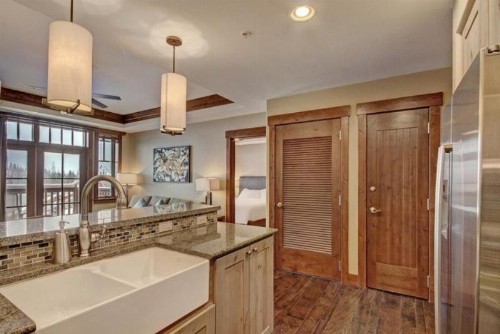 Breckenridge 1 Bedroom Condo at One Ski Hill Ski-in Ski-out concierge servies - image 20