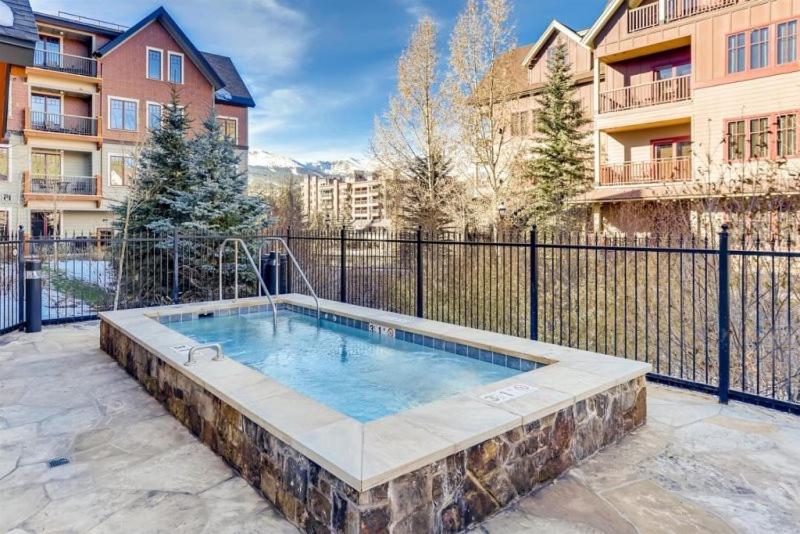 Breckenridge 2 Bedroom Condo at Water House near Main Street walk to lift - image 5