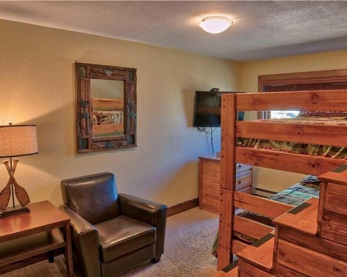 52 Clubhouse Road - image 11