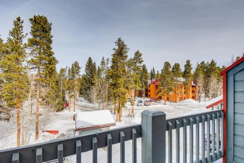 Pinecreek #F - 3 BR - Close to Town - Shuttle to Slopes - Pool and Hot Tub Access - image 29
