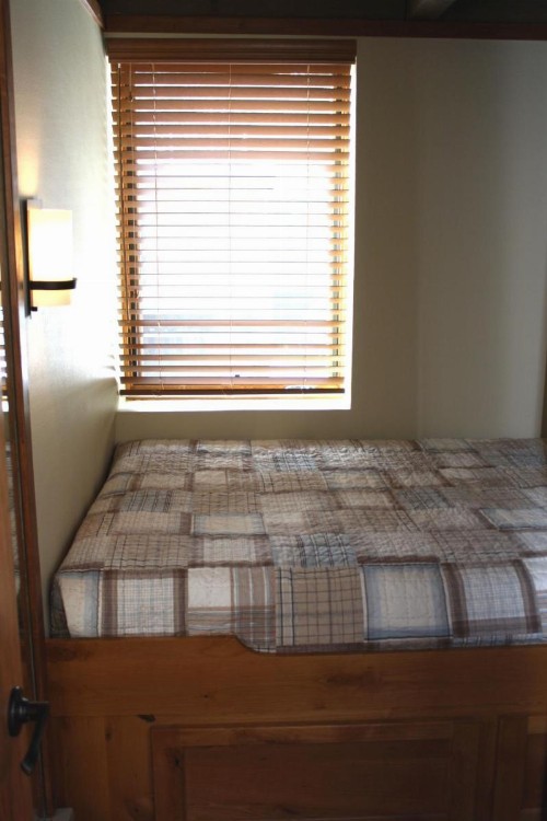 Mill Run #12 - 4 bedroom / 3 bath - Beautiful Remodel - Shuttle to Town - image 8