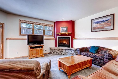 Corral at Breckenridge #103E - Private Hot Tub - Close to Town - image 16