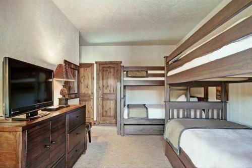 Breckenridge Village 3 Bedroom Luxury Condo Walk to Lifts & Historic Downtown - image 27