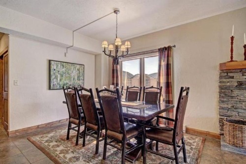 Breckenridge Village 3 Bedroom Luxury Condo Walk to Lifts & Historic Downtown - image 5