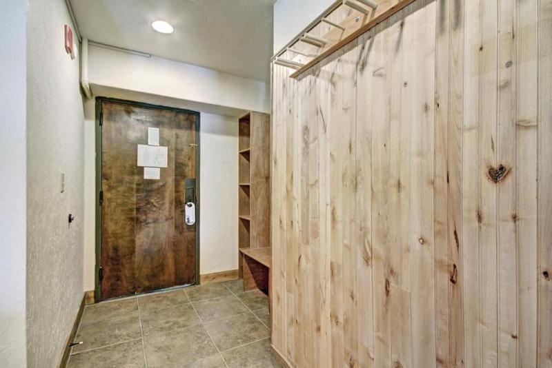 Breckenridge Village 3 Bedroom Luxury Condo Walk to Lifts & Historic Downtown - image 7