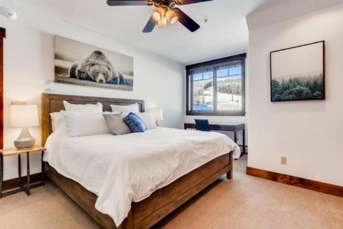 Breckenridge Crystal Peak Lodge 3 Bedroom Condo 5-Star Ski-in Ski-out Location! - image 10