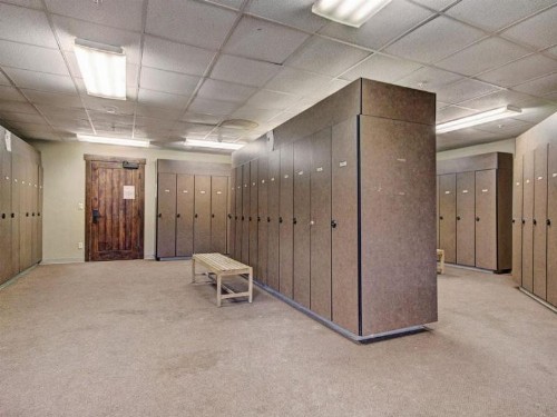 Breckenridge Crystal Peak Lodge 3 Bedroom Condo 5-Star Ski-in Ski-out Location! - image 16