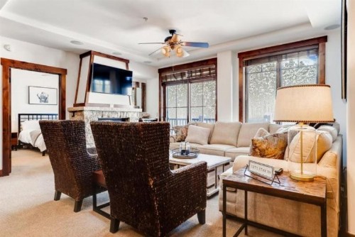 Breckenridge Crystal Peak Lodge 3 Bedroom Condo 5-Star Ski-in Ski-out Location! - image 22