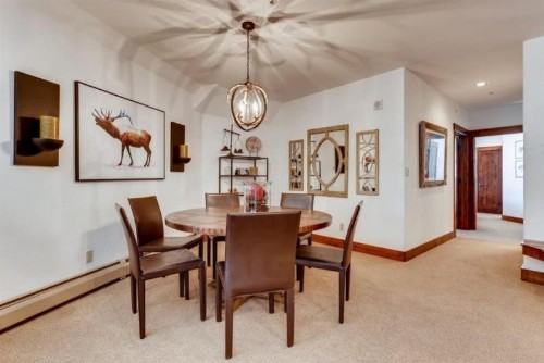 Breckenridge Crystal Peak Lodge 3 Bedroom Condo 5-Star Ski-in Ski-out Location! - image 8