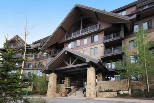 Breckenridge Crystal Peak Lodge 3 Bedroom Condo 5-Star Ski-in Ski-out Location! - image 9