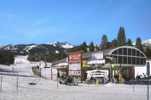 Breckenridge Village 2 Bedroom Luxury Condo Walk To Lifts & Downtown - image 9