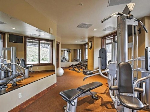 Breckenridge Crystal Peak Lodge 4 Bedroom Luxury Condo Ski-In Ski-Out Access - image 6