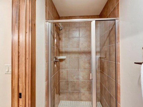 Breckenridge Mountain Thunder Lodge 2 Bedroom Luxury Condo Ski-In Access - image 9