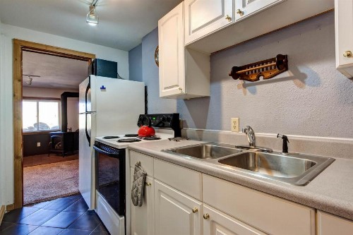 Starlit House - image 12