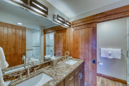 Water House Condo - image 6