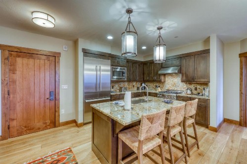 Water House Condo - image 8