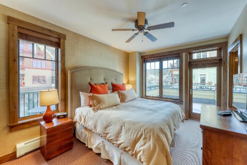 Water House Condo - image 9
