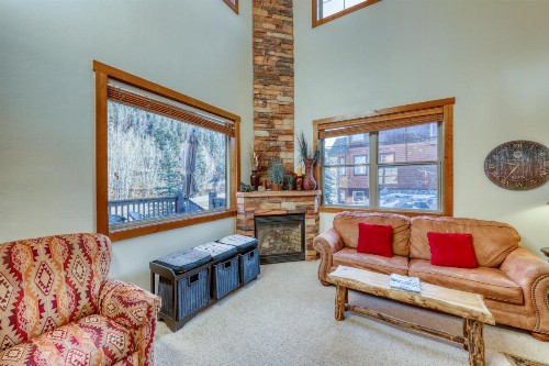 Vista Point Home - image 10