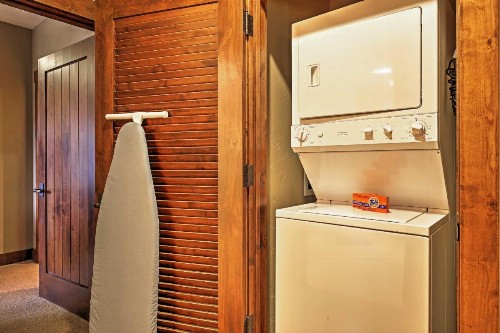 Ski-In and Ski-Out Breckenridge Resort Condo at Peak 7 - image 12