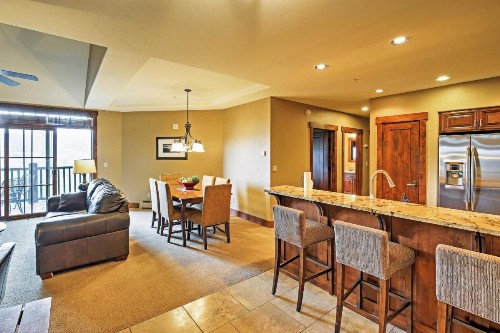 Ski-In and Ski-Out Breckenridge Resort Condo at Peak 7 - image 6