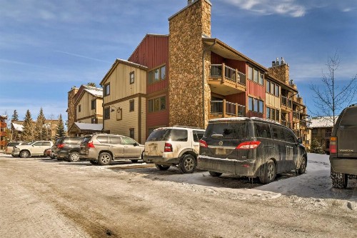 Park Place Condo with Pool Access on Shuttle Stop! - image 2