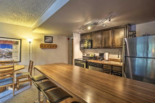 Breckenridge Condo in The Village Ski-In and Ski-Out! - image 11