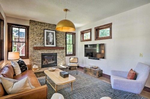 Stunning Breckenridge Home with Hot Tub Explore DT! - image 8