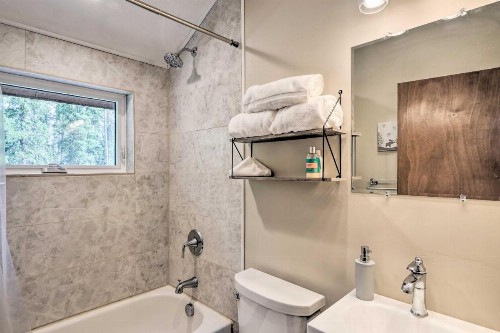 Upscale Mountain Living in Breck Hot Tub and Views! - image 3