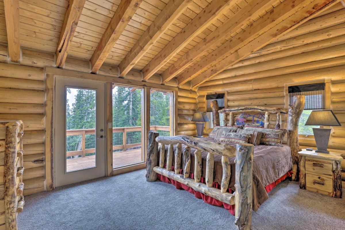Rustic Breckenridge Escape with Hot Tub and MTN Views! - image 7