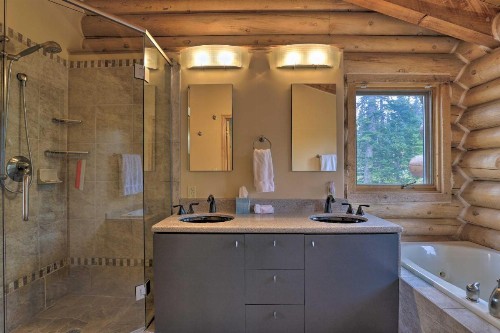 Rustic Breckenridge Escape with Hot Tub and MTN Views! - image 8