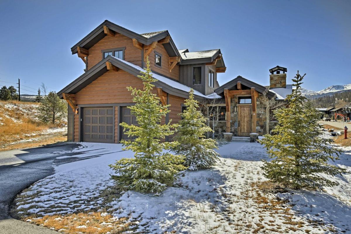 Mountainside Home with Hot Tub Steps to Ski Shuttle! - image 7