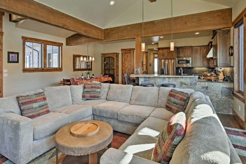 Mountainside Home with Hot Tub Steps to Ski Shuttle! - image 2