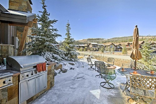 Mountainside Home with Hot Tub Steps to Ski Shuttle! - image 5