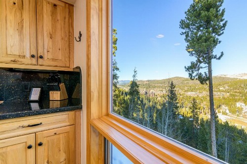 White Cloud Vista - image 12
