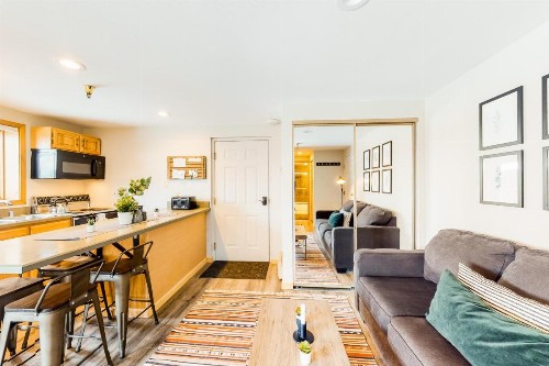 O'clock Road Condos - image 7