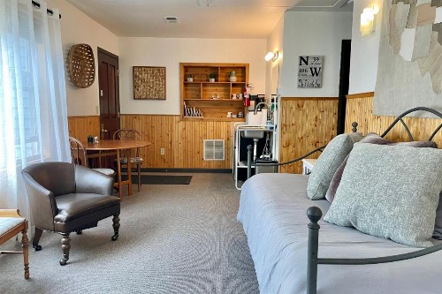 Fireside Inn - image 12