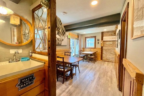 Fireside Inn - image 29
