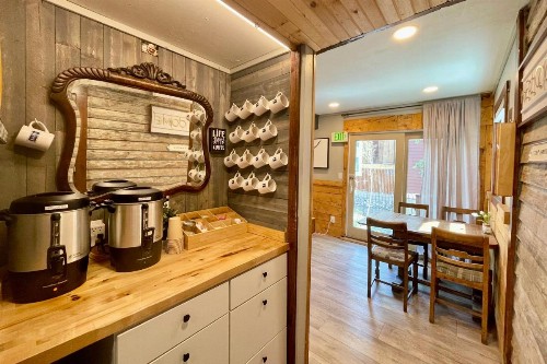 Fireside Inn - image 40
