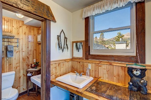 Fireside Inn - image 5
