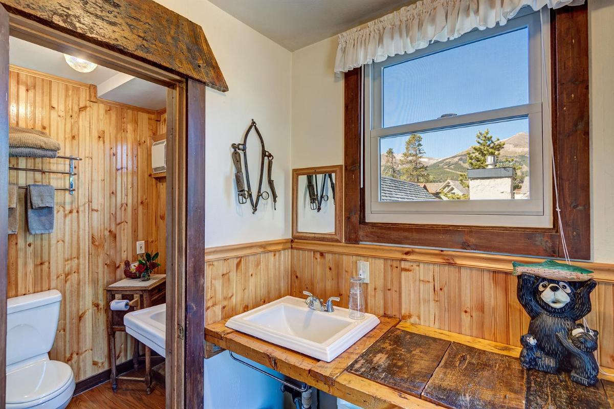 Fireside Inn - image 5