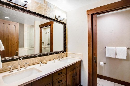 Breckenridge 3 Bedroom Condo at Water House Walk to Lifts On Main Street - image 23
