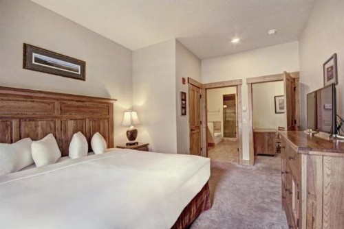Breck Mtn Thunder 3 Townhome 305 - image 15