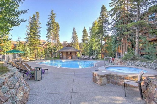 Breck Mtn Thunder 3 Townhome 305 - image 2