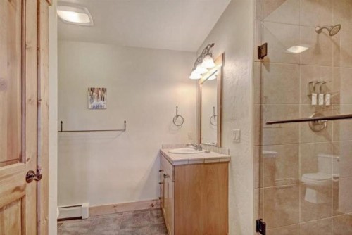 Breck Mtn Thunder 3 Townhome 305 - image 21