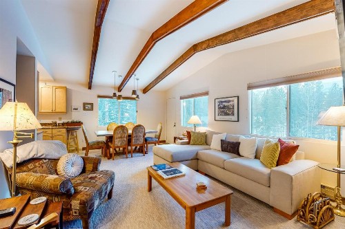 Breckenridge Hideaway - image 5