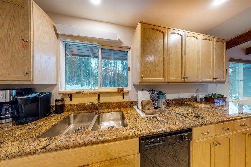 Breckenridge Hideaway - image 6